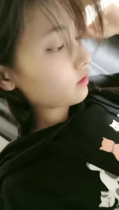 极品大三妹妹清纯白嫩没有性经验拉过来脱衣开操无套操漂亮美穴