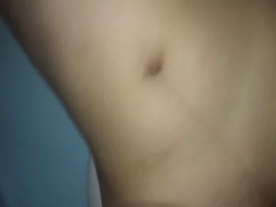 无毛00后！