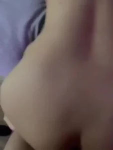 青岛19CM 巨屌操翻白嫩少妇